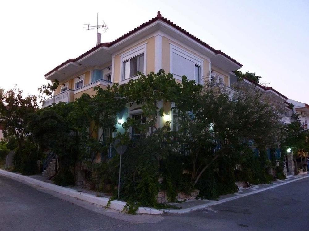 Rania Beach Ireo  Exterior foto